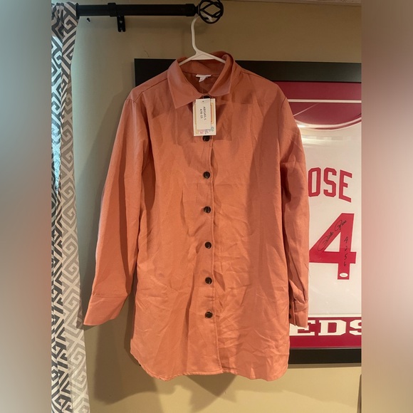 LulaRoe “Abigail” Shacket Button Up Top - Picture 7 of 12